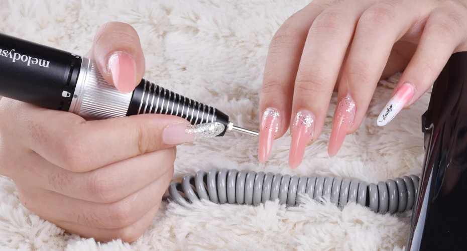 how to remove acrylic nails safely